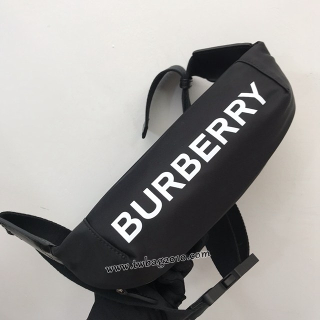 Burberry專門店新款腰包 巴寶莉尼龍布男士腰包挎包 yxb1442